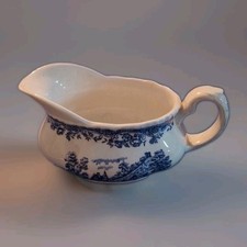 Royal Tudor Ware Old England Gravy / Sauce Boat / Jug