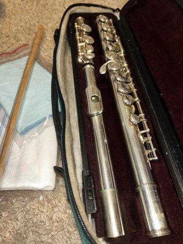 Yamaha 211 flute - 211,