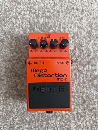 Boss mega distortion - md-2,