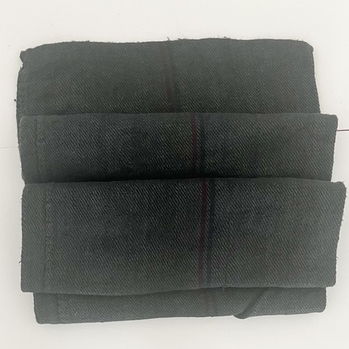 Antique black dyed linen grain - black,