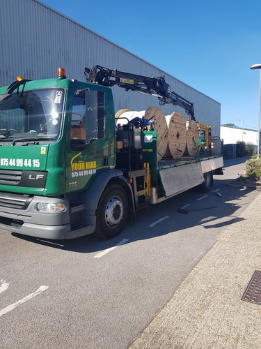 Crane hiab hire with driver - crane,