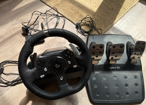 Logitech g920 racing wheel - logitech,