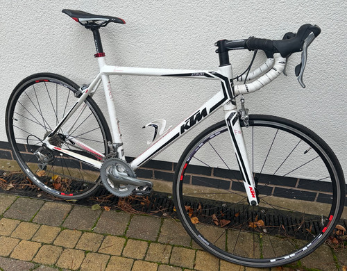 Ktm strada 1000 - ktm,