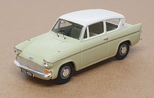 Vanguards 1/43 Scale VA00117 -