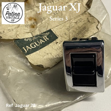 Jaguar XJ6 Series 3 Front Seat