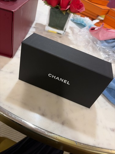 Authentic chanel black box - chanel,