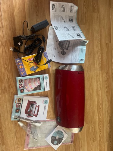 Circut mini cake machine red - circut,