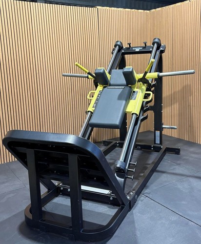 Technogym pure strength hack - pure,