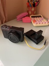 Panasonic LUMIX TZ100 Compact