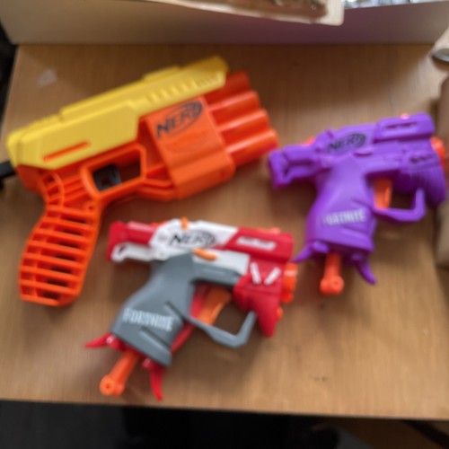 Nerf pistols - 3x,