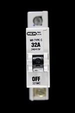 MEM 32 AMP CURVE C M9 MCB