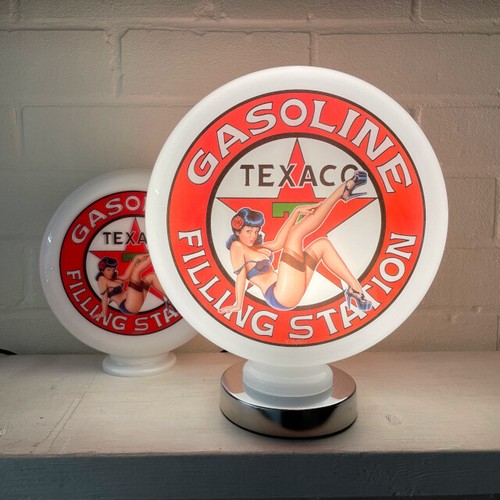 Texaco filling station - filling, pinup