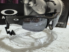 Oakley Thump Pro 512MB MP3 Player Sunglasses In Black / Black Iridium Good Qual