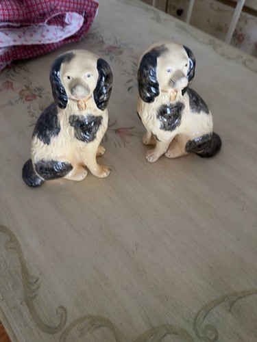 Pair staffordshire style - staffordshire,