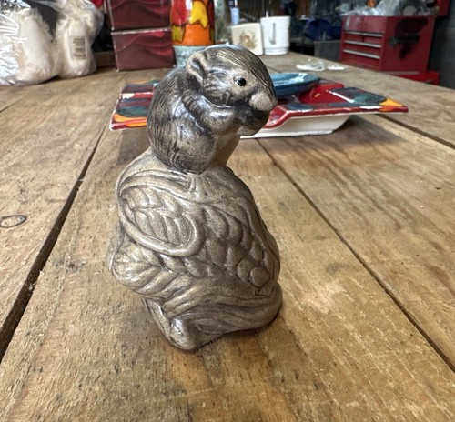 Poole pottery squirrel - poole,