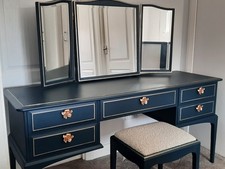 Stag Minstrel Vintage Painted