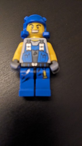 Lego minifigure power - lego,