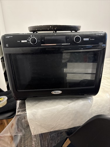 Combo microwave oven - oven, jet