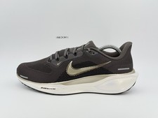 Size 8 - Nike X Jakob