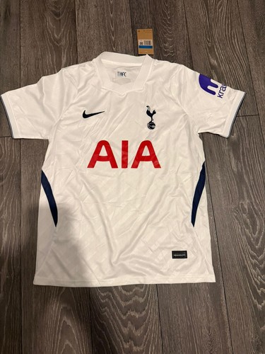 Tottenham home kit - home,