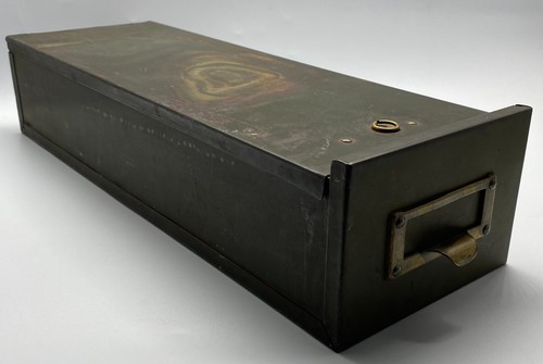 Vintage metal safe - metal, box