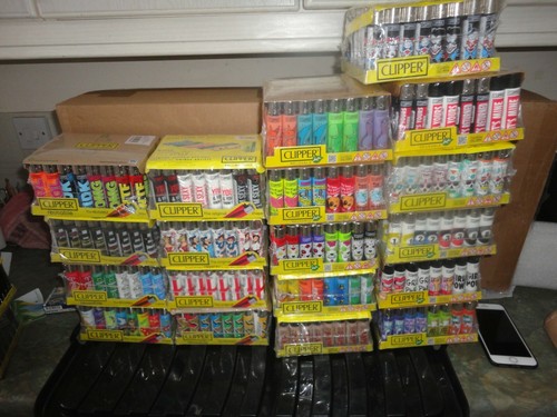 Full tray clipper lighters - full,