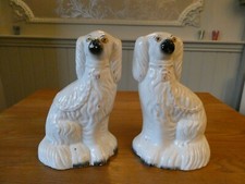 Pair large white - pair, of