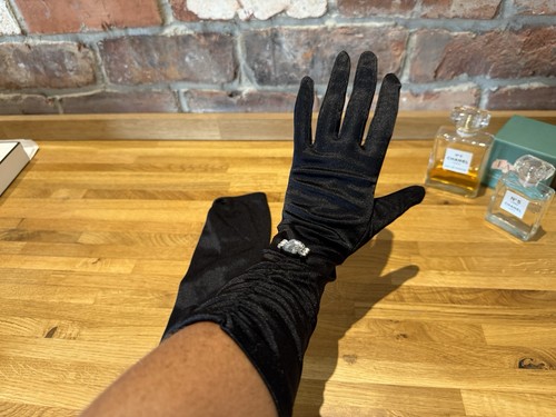 Vintage black satin - black,