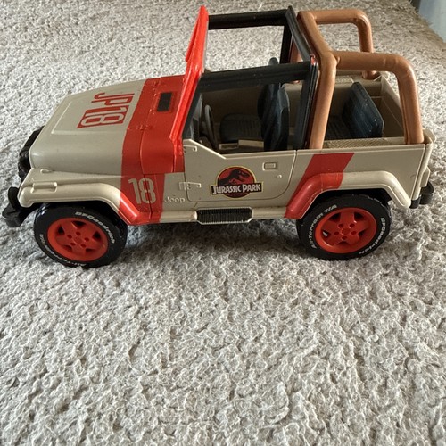 Jurassic park world - world, jeep