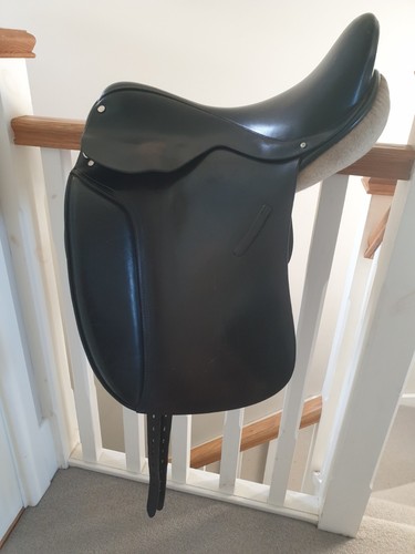 Dressage saddle inch - saddle,, 17