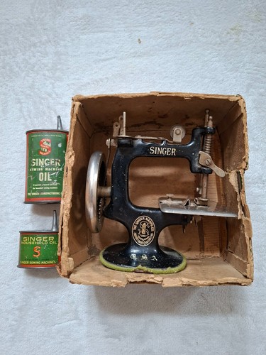 Singer vintage childs - singer,