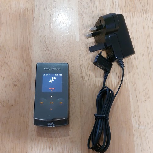 Sony ericsson walkman w980 - sony,