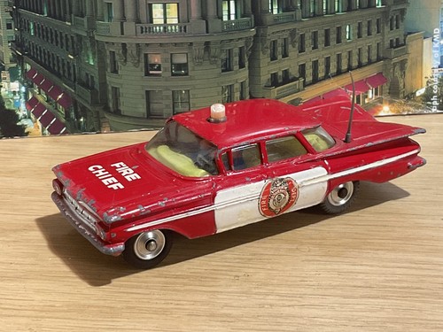 Corgi 439 chevrolet impala - corgi,