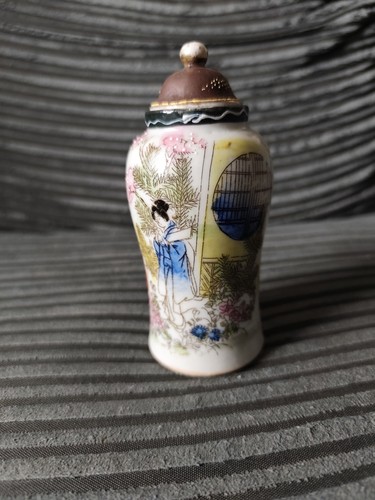 Unusual chinese vase - unusual, high