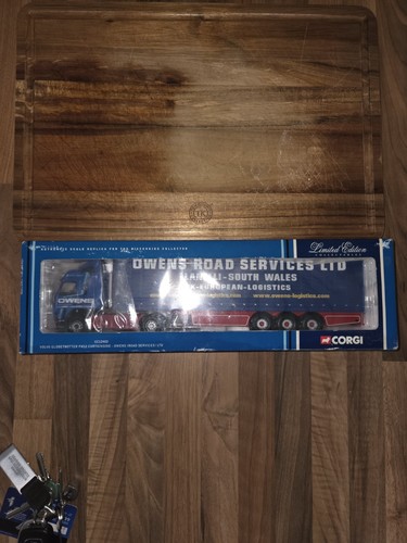 Corgi scale cc12402 volvo - corgi,