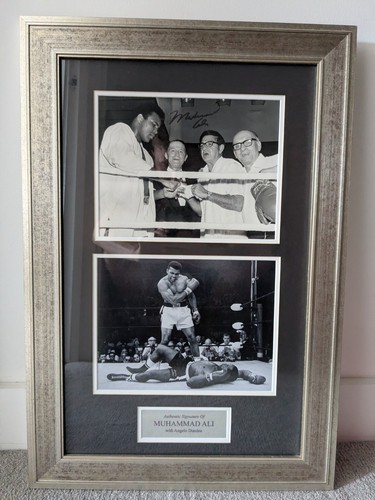 Muhammad ali autographed photo - ali,