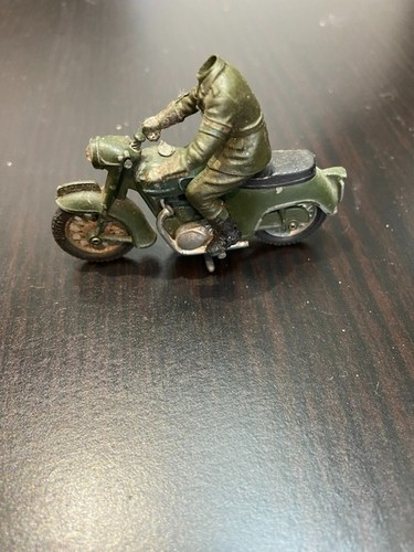 Diecast britains army dispatch - diecast,