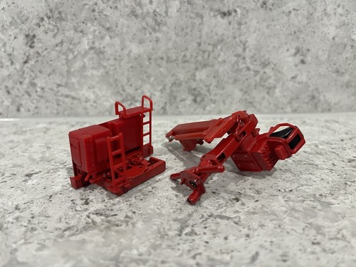 Corgi atlas red - red, crane