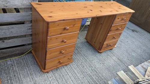 Pine desk 139cm long - 8, drawers