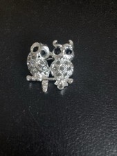 GORGEOUS CRYSTAL OWL BROOCH