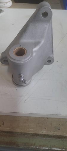Alfa romeo 105 steering idler - 105,