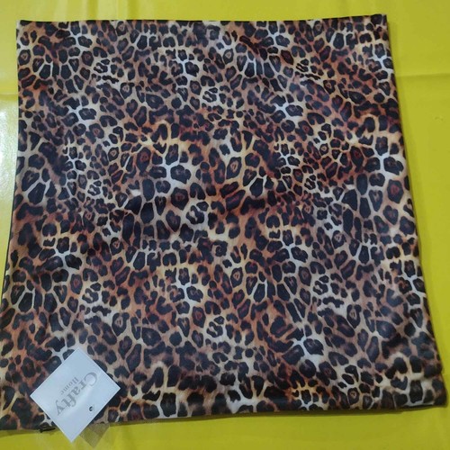 Black gold leopard print - black,