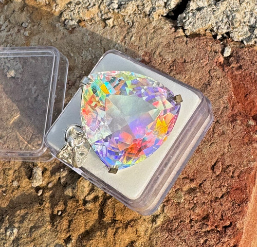Natural mystic topaz - ct,