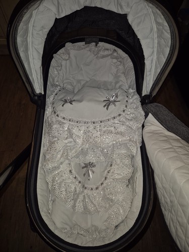 Venicci travel system - in,