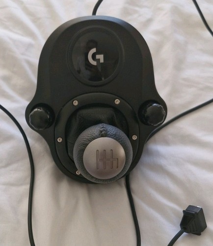 Logitech driving force - logitech,
