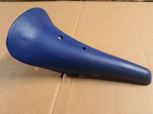 Ammaco blue bmx seat - blue, old
