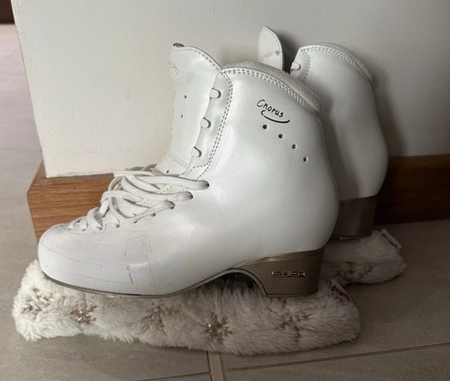 Edea chorus 280 - boots,