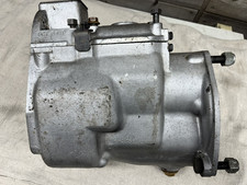 Land Rover Series 3 Suffix A Matched Gearbox Casing & Top Plate Part No. 606881