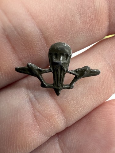Soviet paratrooper collar pin - soviet,
