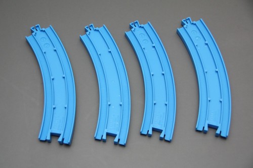 Tomy tomica trackmaster - tomica,